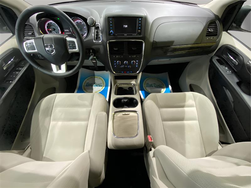 Dodge Grand Caravan SXT 2015