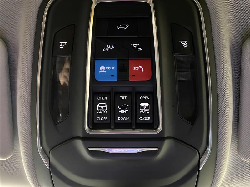 Jeep Grand Cherokee L Limited 4WD 2021