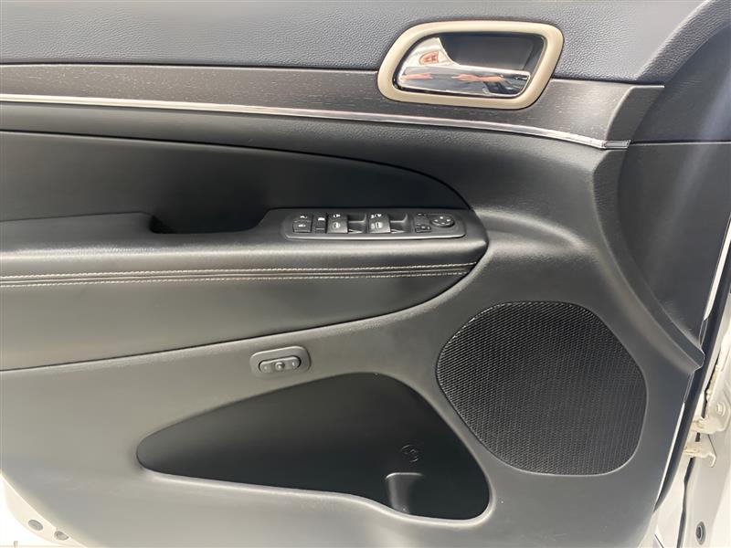 Jeep Grand Cherokee Limited 4WD 2015