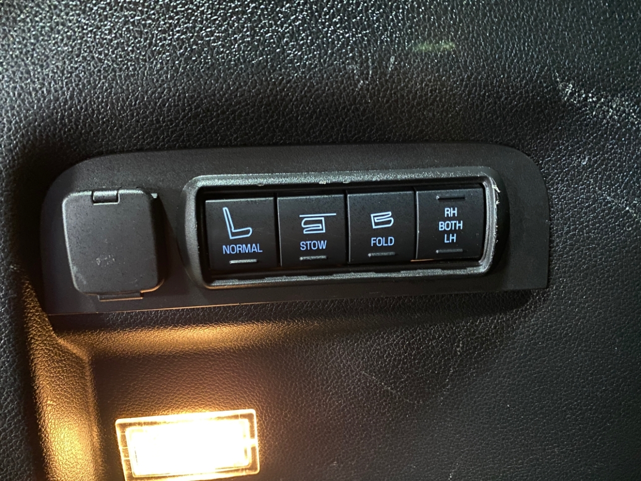 Ford Explorer Limited 4WD 2017