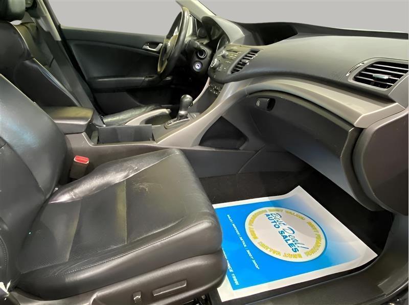 Acura TSX 5-speed AT 2010