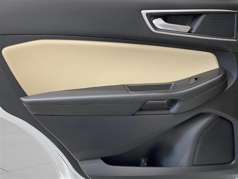 Ford Edge SEL FWD 2021