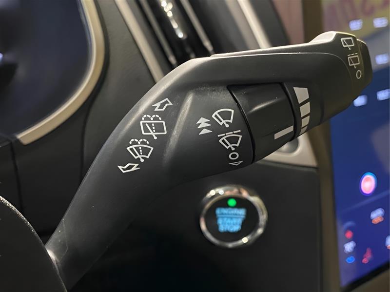 Ford Edge SEL FWD 2021