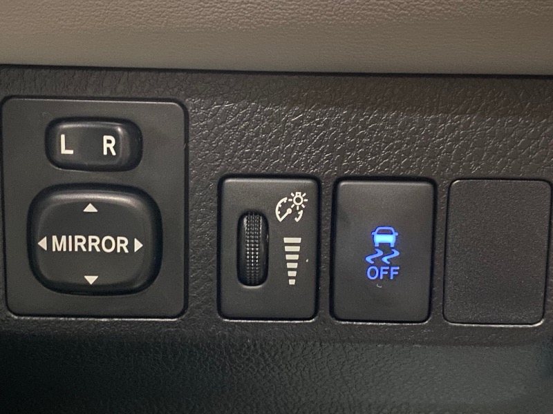 Toyota RAV4 XLE AWD 2015