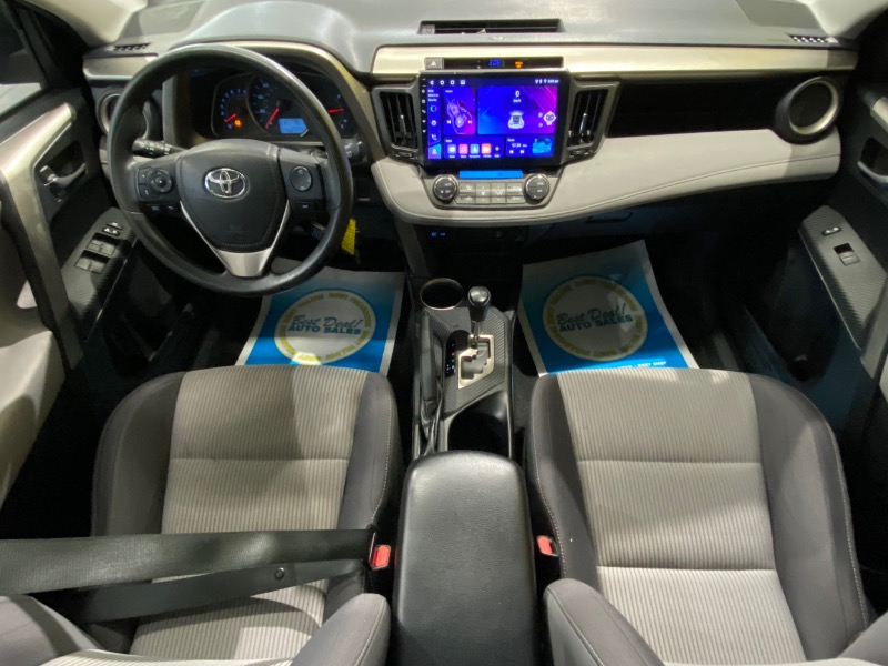 Toyota RAV4 XLE AWD 2015