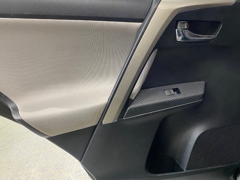 Toyota RAV4 XLE AWD 2015