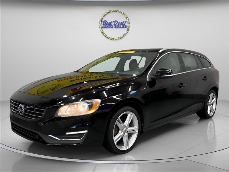 2016 Volvo V60 T5 Drive-E AWD Premier's photo