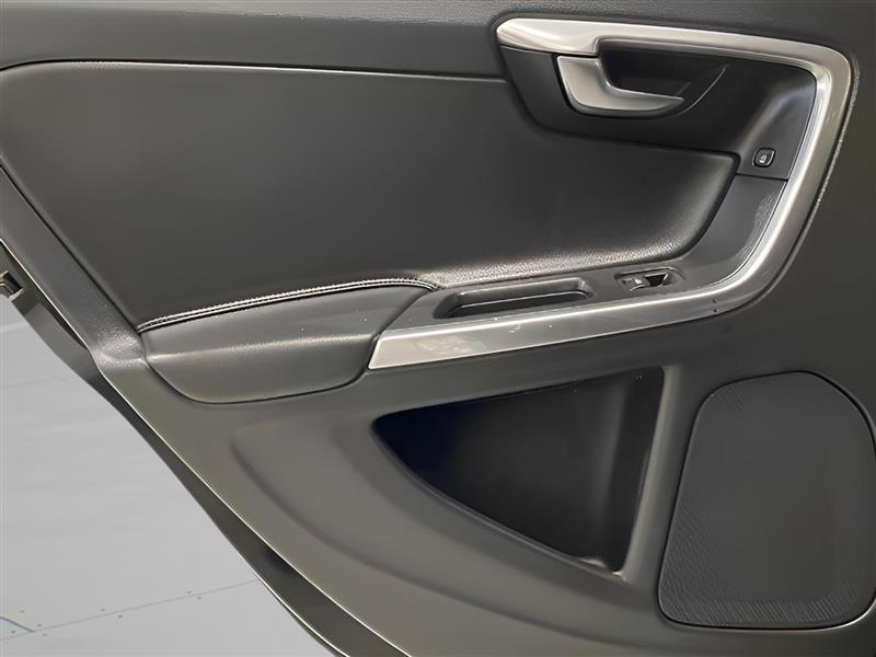 Volvo V60 T5 Premier AWD 2016