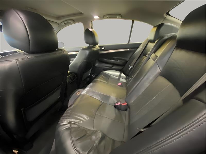 Infiniti G Sedan 37x AWD 2013