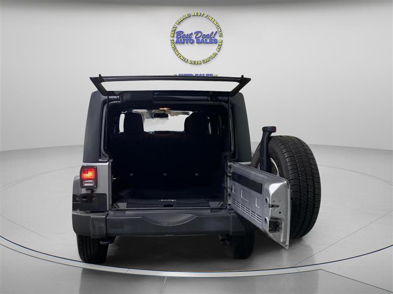 Jeep Wrangler Unlimited Sport 4WD 2015