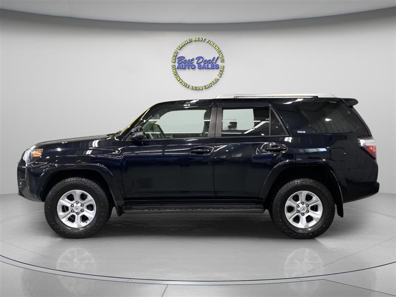 Toyota 4Runner SR5 4WD 2016