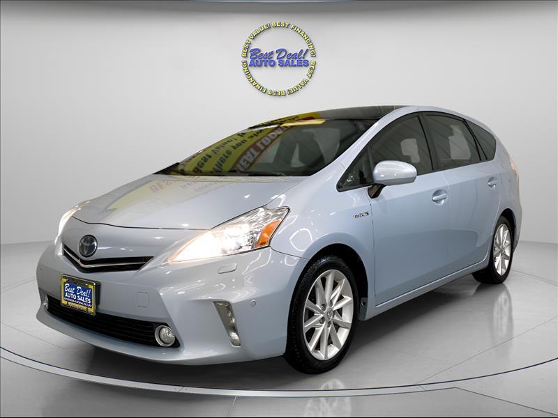 2012 Toyota Prius V Two