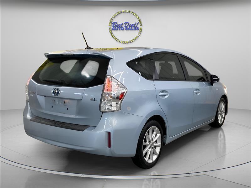 Toyota Prius V Two 2012