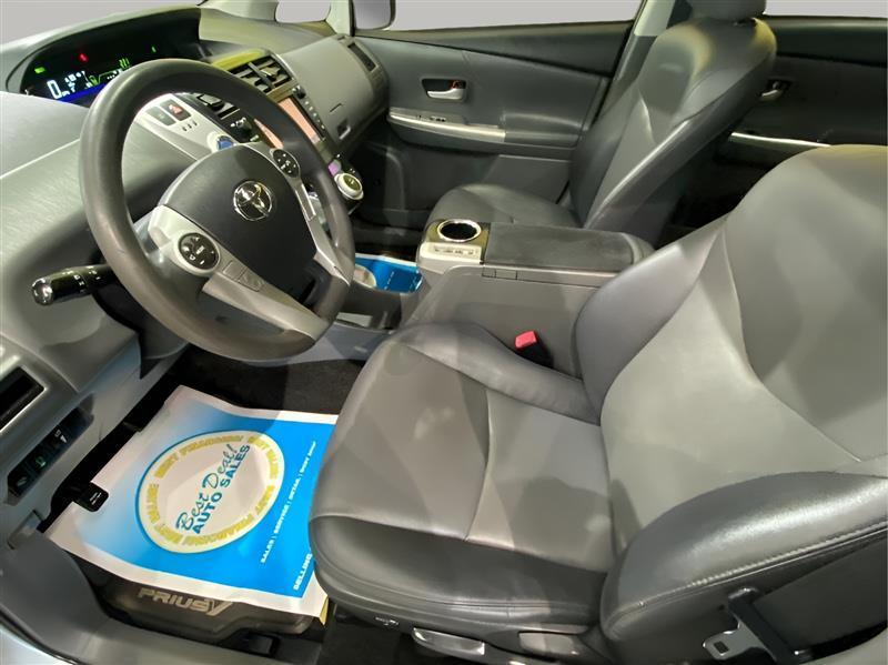 Toyota Prius V Two 2012