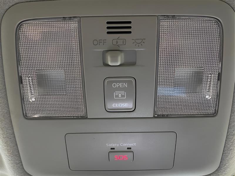 Toyota Prius V Two 2012