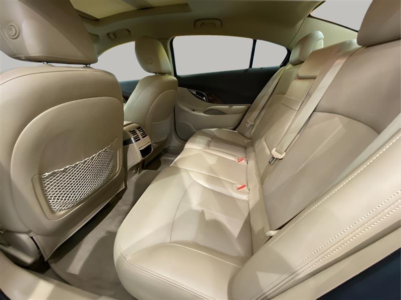 Buick LaCrosse Premium Package 3, w/Leather 2012