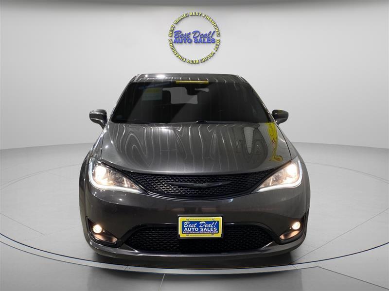 Chrysler Pacifica Touring Plus 2018