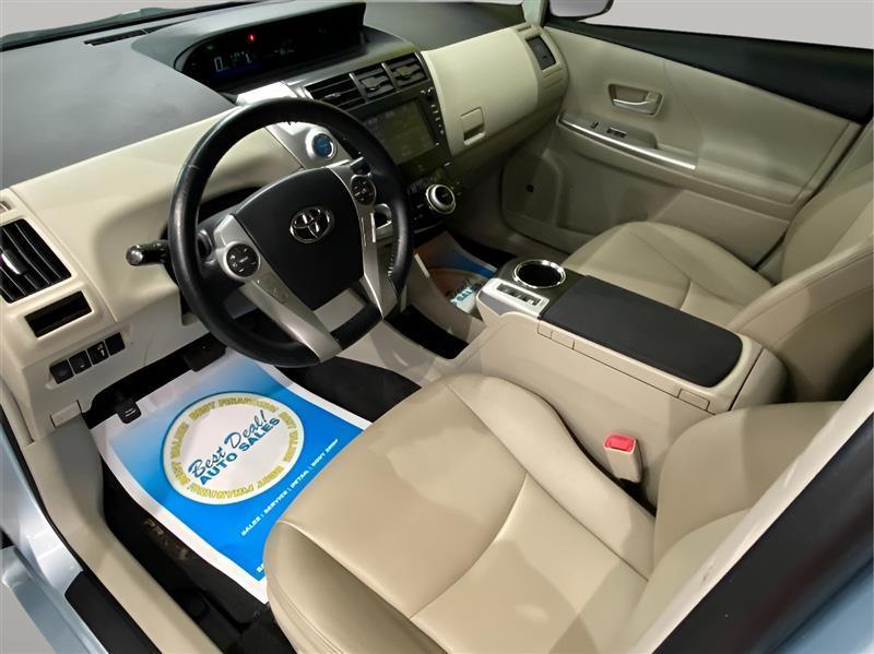 Toyota Prius V Three 2014