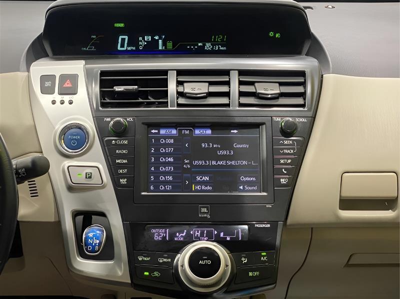 Toyota Prius V Three 2014