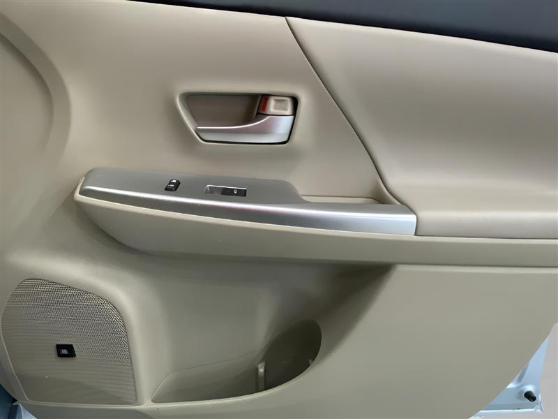 Toyota Prius V Three 2014