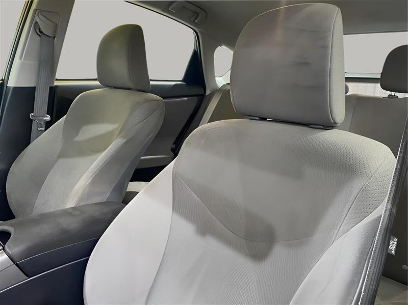 Toyota Prius Four 2015