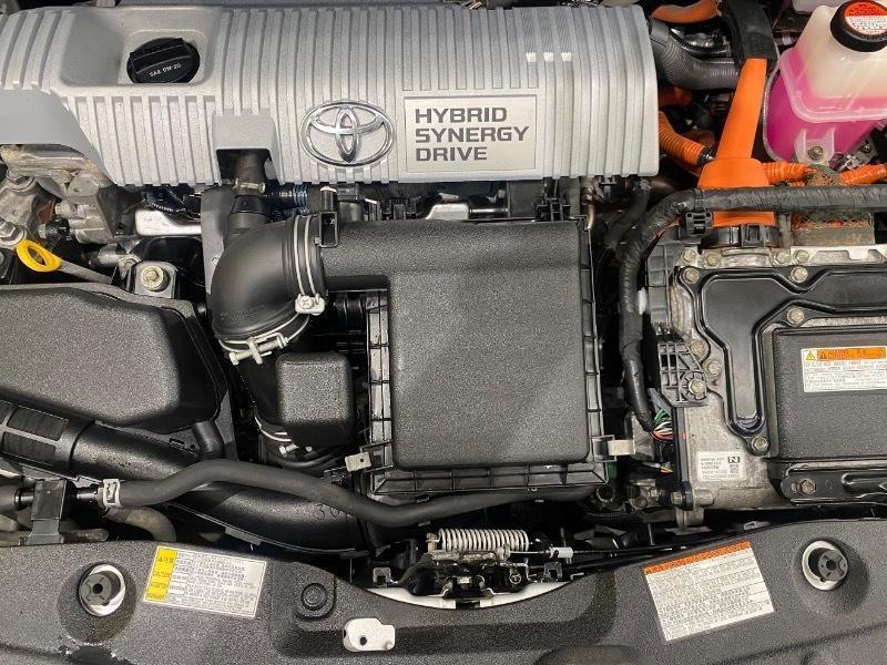 Toyota Prius Four 2015