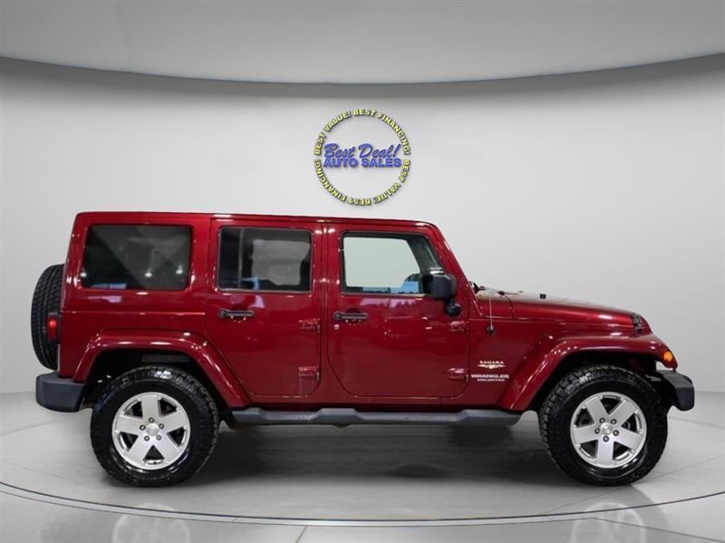 2011 Jeep Wrangler Unlimited Sahara - Photo 6