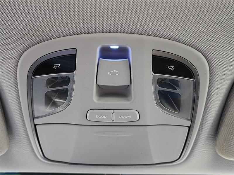 Hyundai Sonata Hybrid  2015