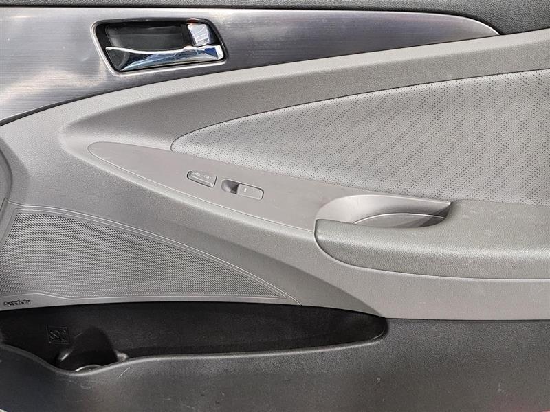 Hyundai Sonata Hybrid  2015