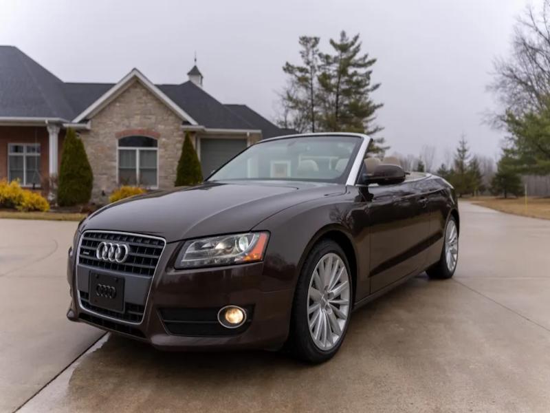 2011 Audi A5 Cabriolet 2.0T quattro Tiptronic