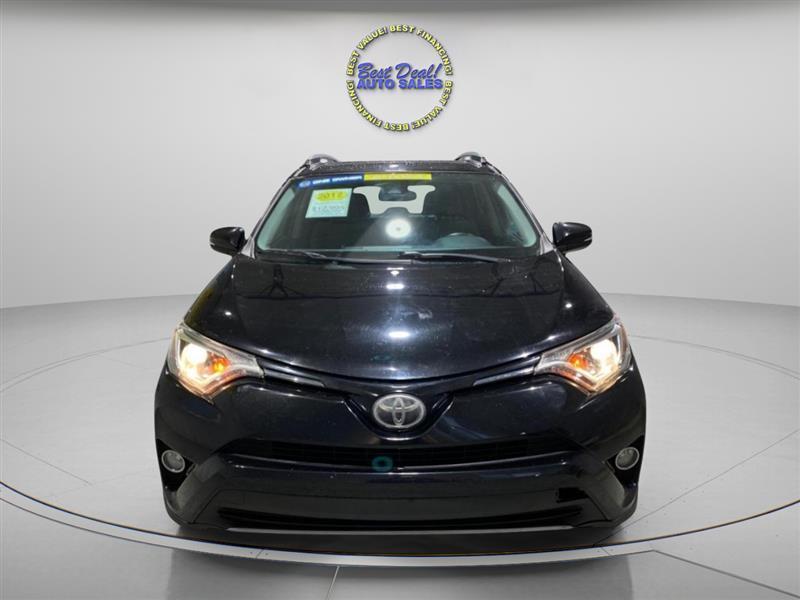 2017 Toyota RAV4 XLE - Photo 7