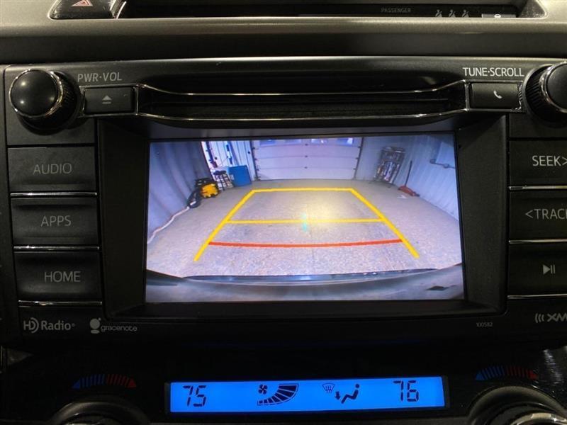 2017 Toyota RAV4 XLE - Photo 15
