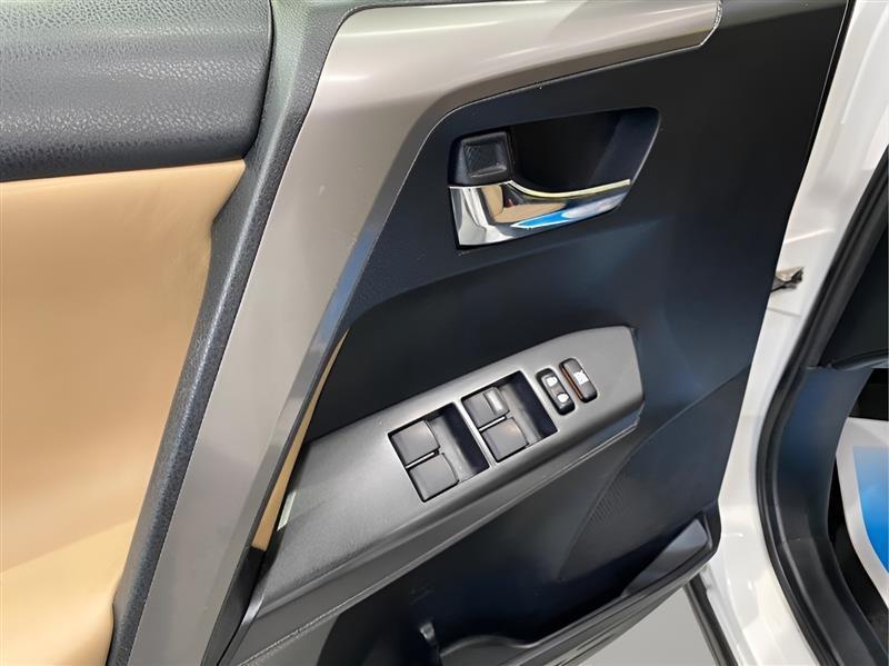 Toyota RAV4 Hybrid  2016