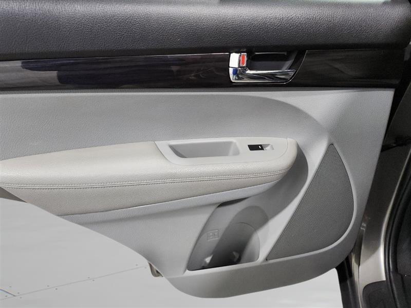 Kia Sorento  2012