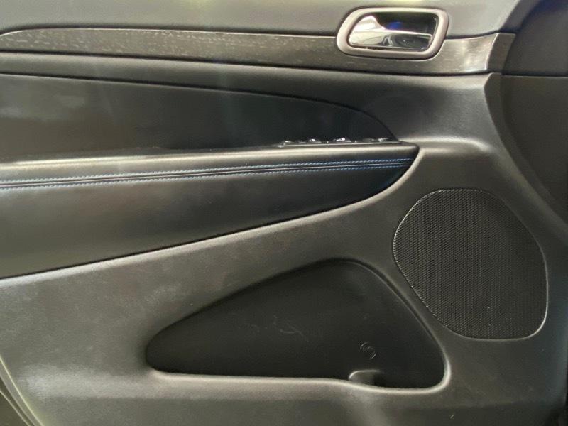 Jeep Grand Cherokee Laredo 4WD 2018