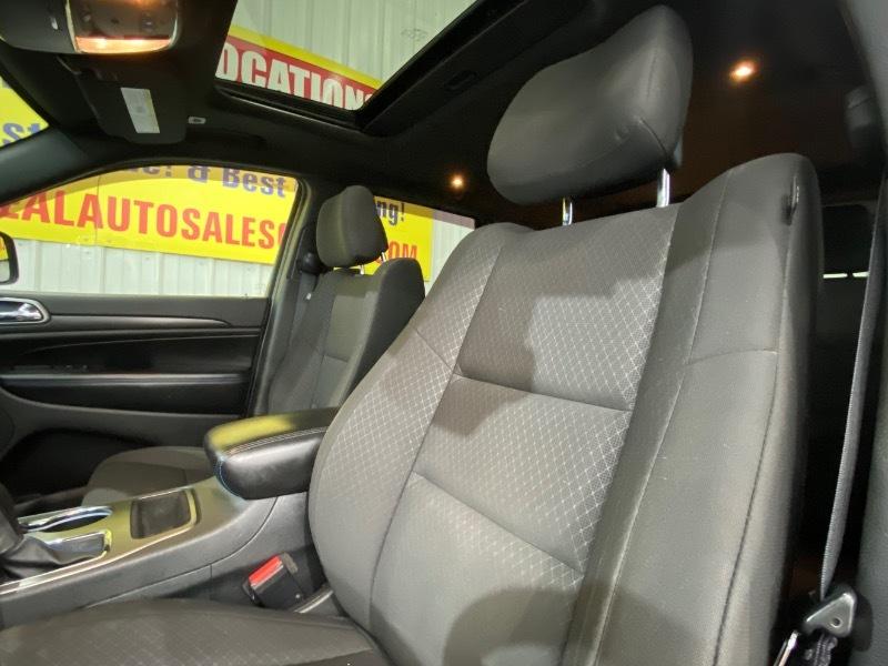 Jeep Grand Cherokee Laredo 4WD 2018