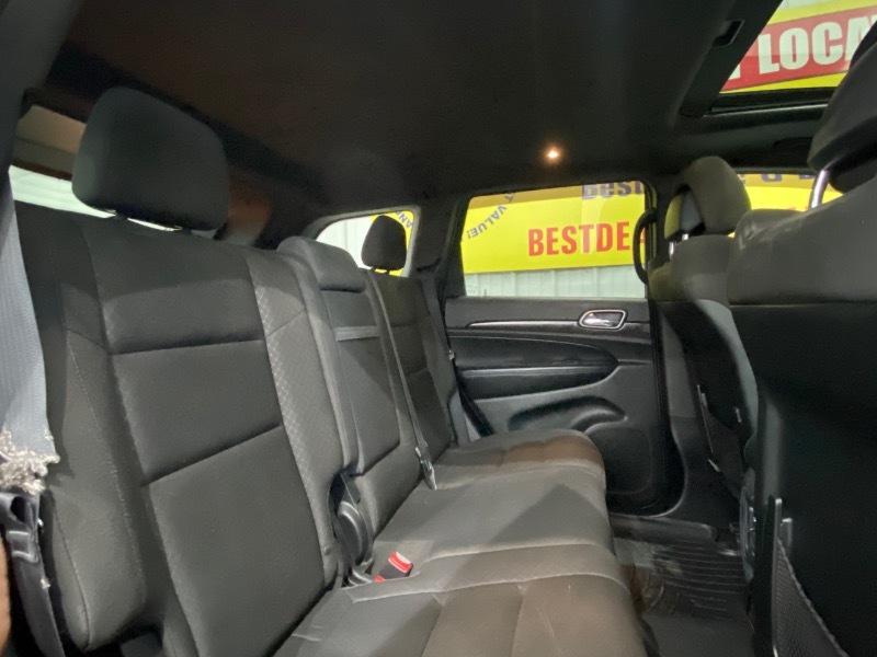 Jeep Grand Cherokee Laredo 4WD 2018