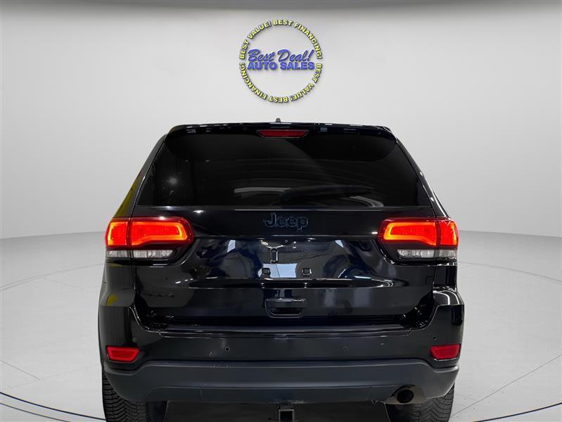 Jeep Grand Cherokee Laredo 4WD 2018