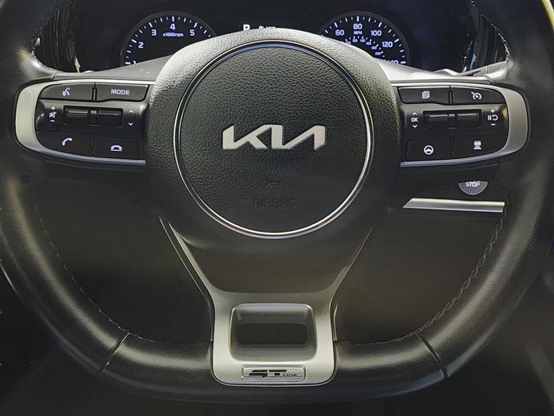 Kia K5  2023