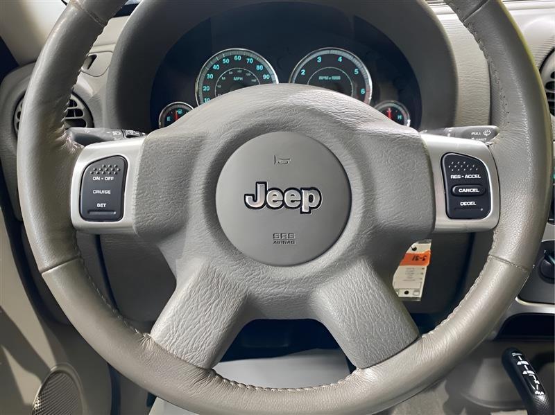 Jeep Liberty  2005