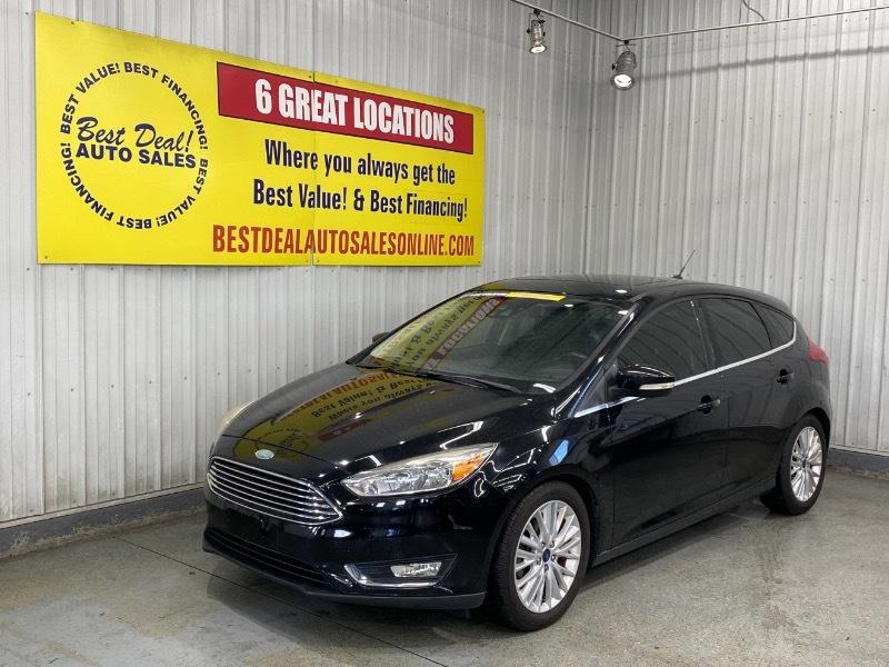 2017 Ford Focus Titanium 4DR Hatchback