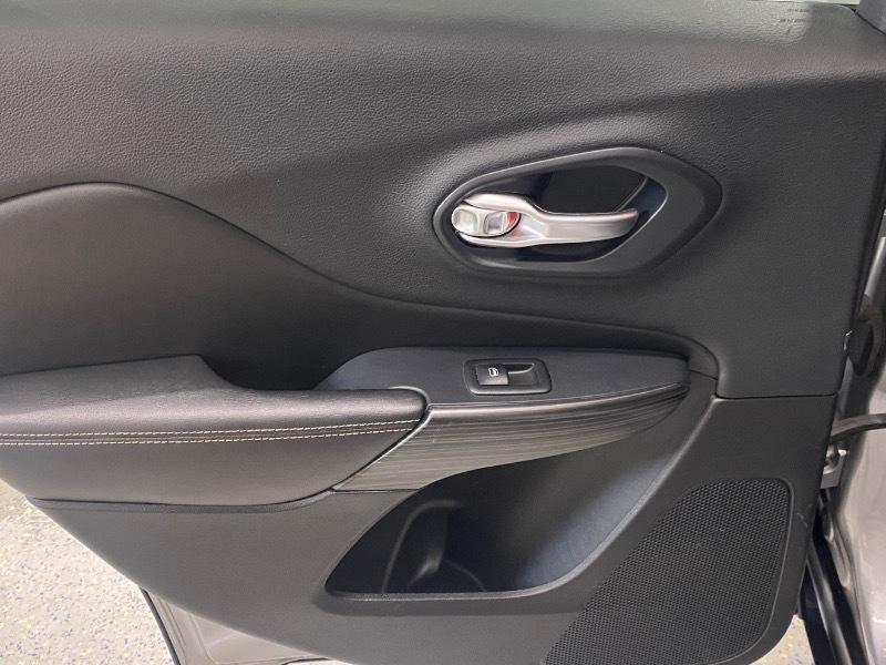 Jeep Cherokee Limited 4WD 2016