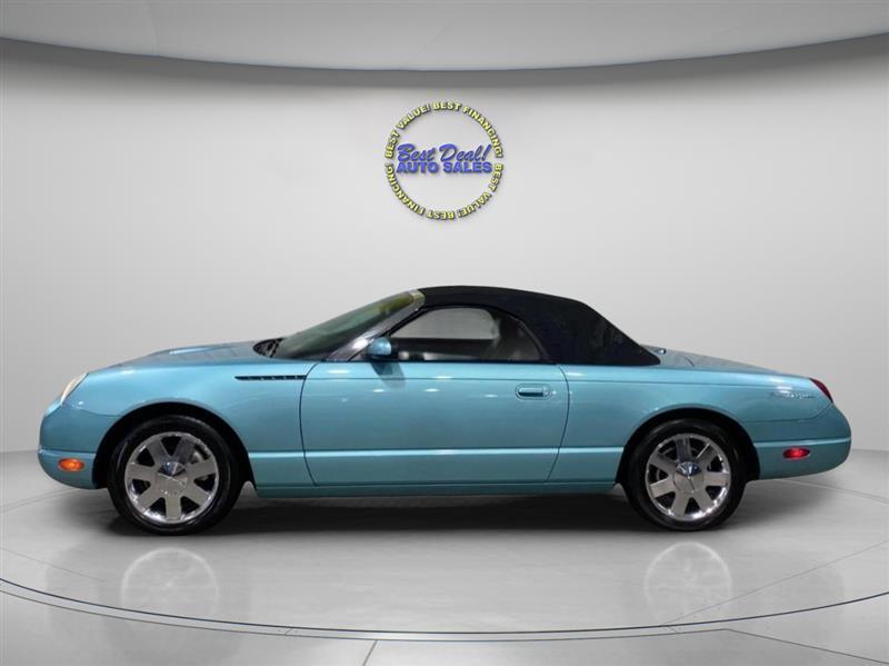 Ford Thunderbird Deluxe 2002