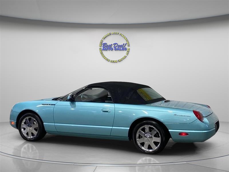Ford Thunderbird Deluxe 2002