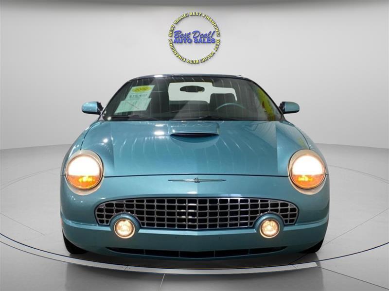 Ford Thunderbird Deluxe 2002