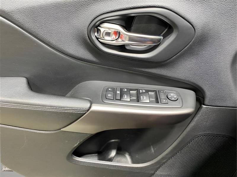 Jeep Cherokee Latitude Plus 4WD 2019