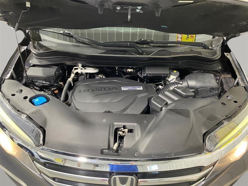 Honda Pilot Touring 2WD 2016