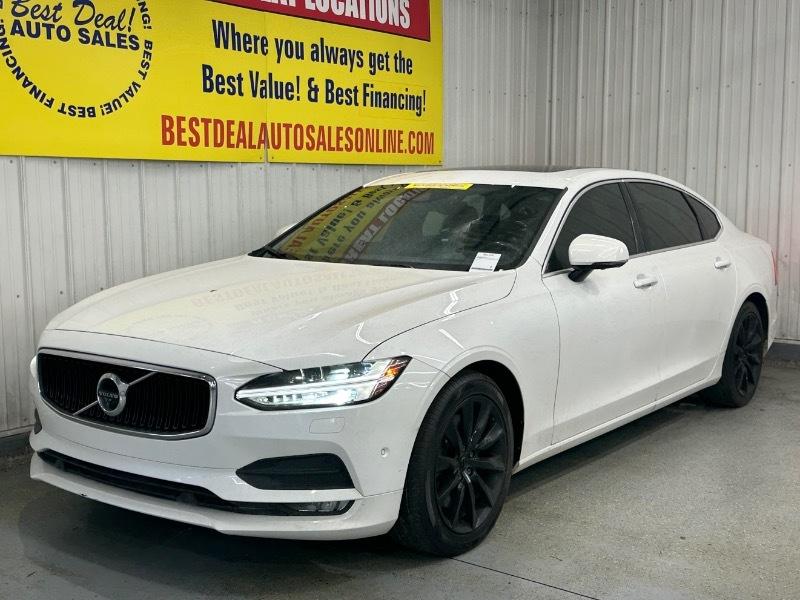 2018 Volvo S90 T6 Momentum AWD