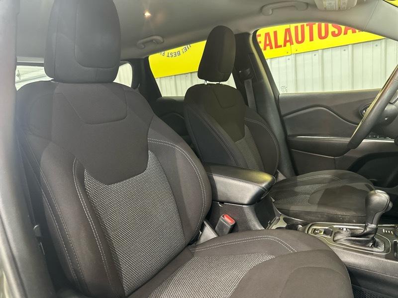 Jeep Cherokee Latitude 4WD 2021