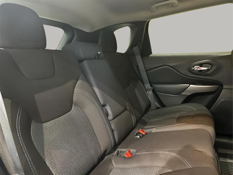 Jeep Cherokee Latitude 4WD 2021